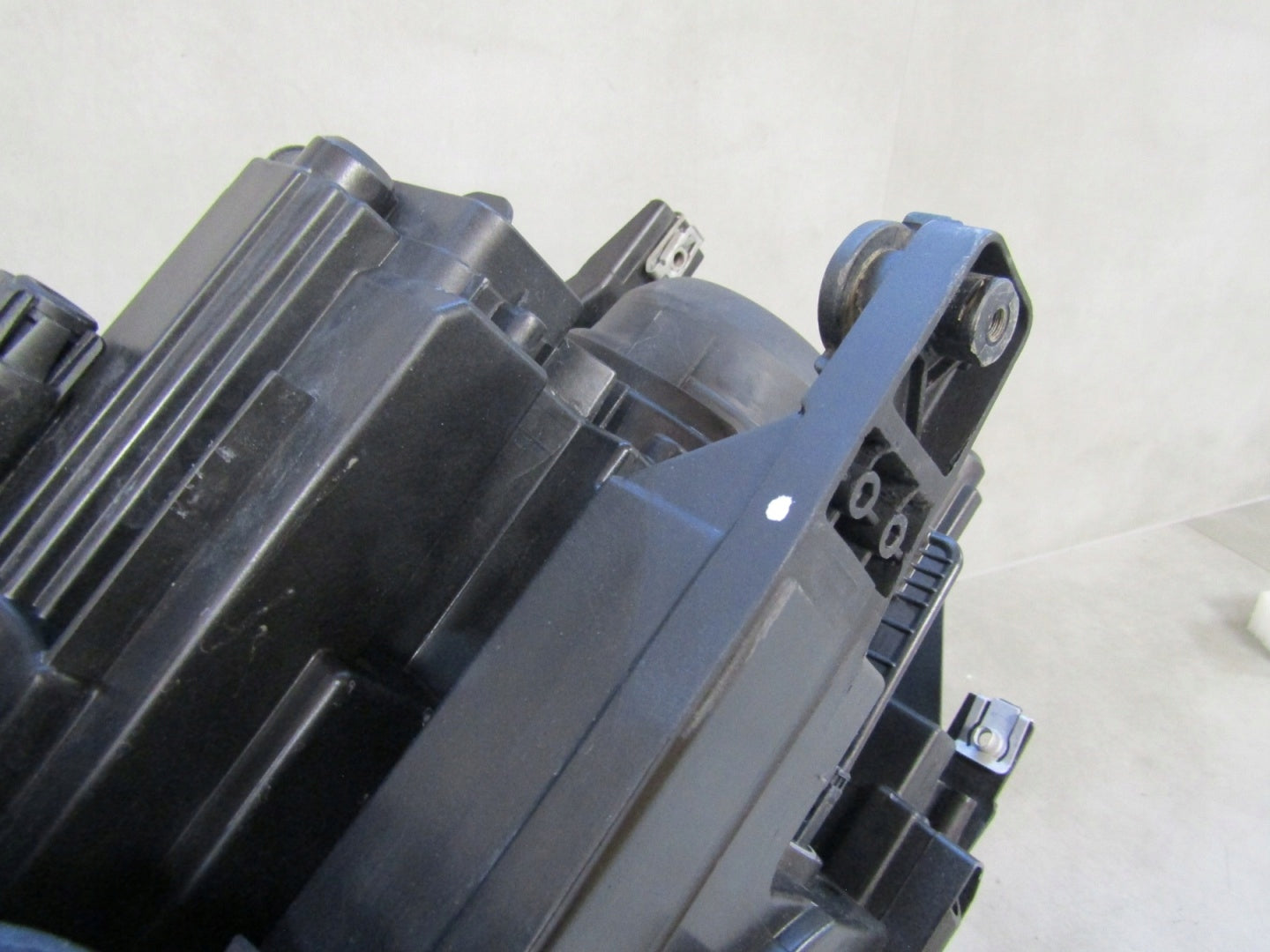 HEADLIGHT VOLKSWAGEN TOURAN III 3 5TB STANDARD 15- RH RIGHT 5TB906A