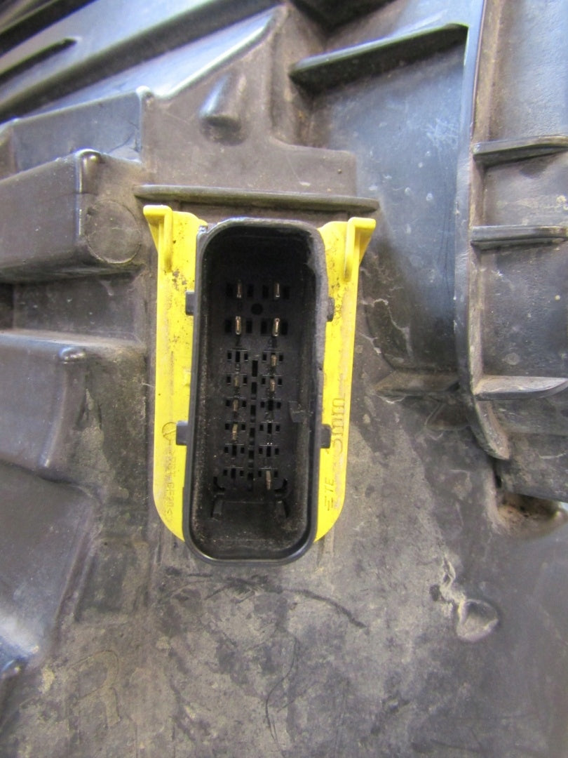 HEADLIGHT VOLVO FH5 FH16 LED LIFT 20- RH RIGHT 24056510