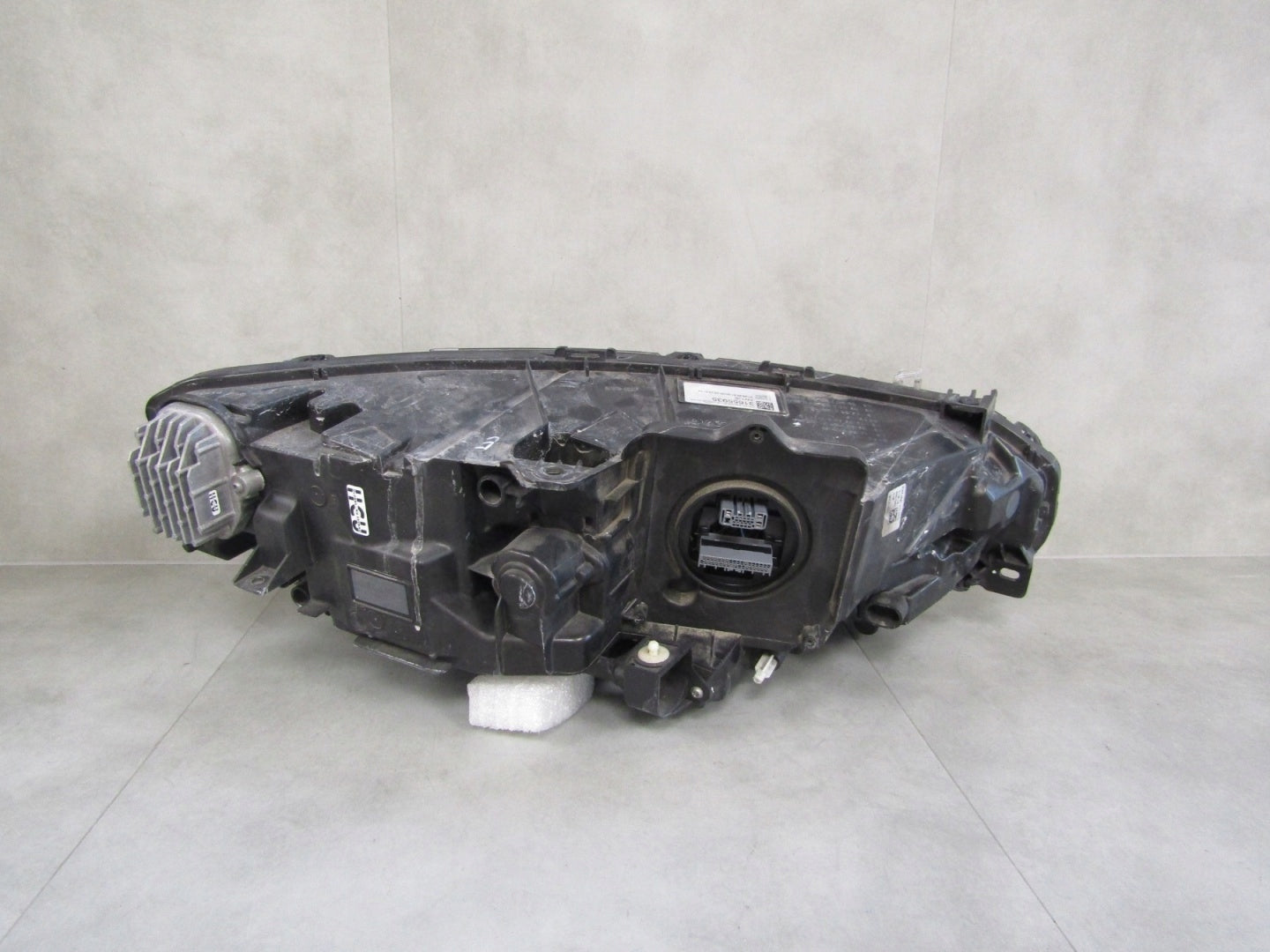 HEADLAMP VOLVO S90 V90 LED MID 16- LH LEFT 31655935