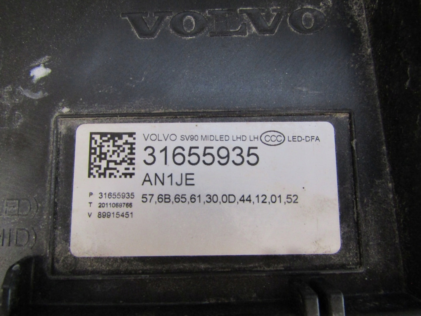 HEADLAMP VOLVO S90 V90 LED MID 16- LH LEFT 31655935