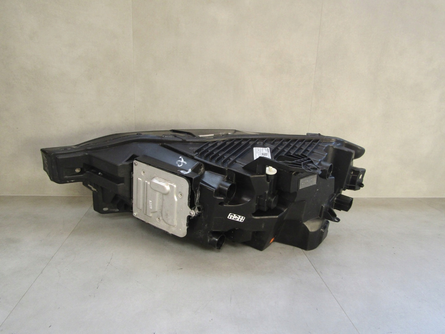 FRONT HEADLIGHT VOLVO XC60 FULL LED BLACK 17-24 RH RIGHT COMPLETE 32396576