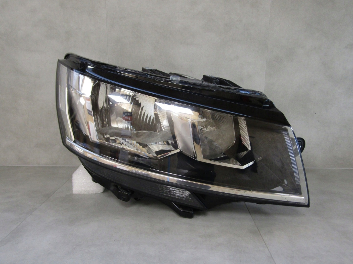 VW T6 TRANSPORTER HEADLIGHT LIFT STANDARD 7L1 T6.1 RH 19-23 7L1941006B