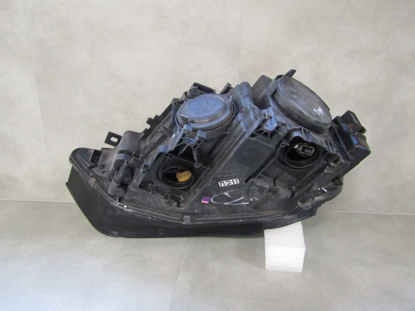 Audi A4 B8 8K0 Lift Xenon Headlight 11-15 RH 8K0941006C