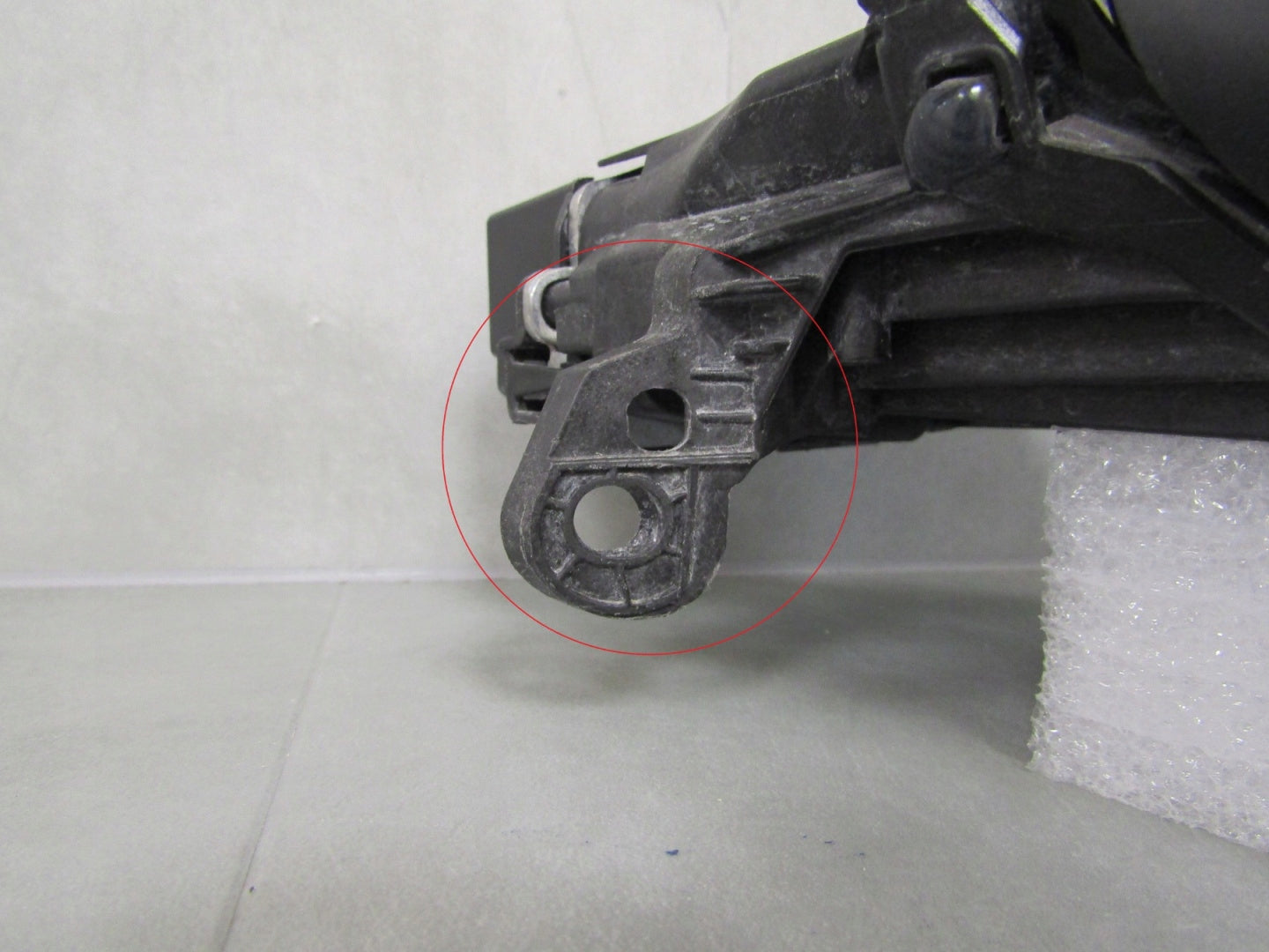 BMW 7 G70 LED DRL SVAROWSKI RH 22- 9879936 Headlight