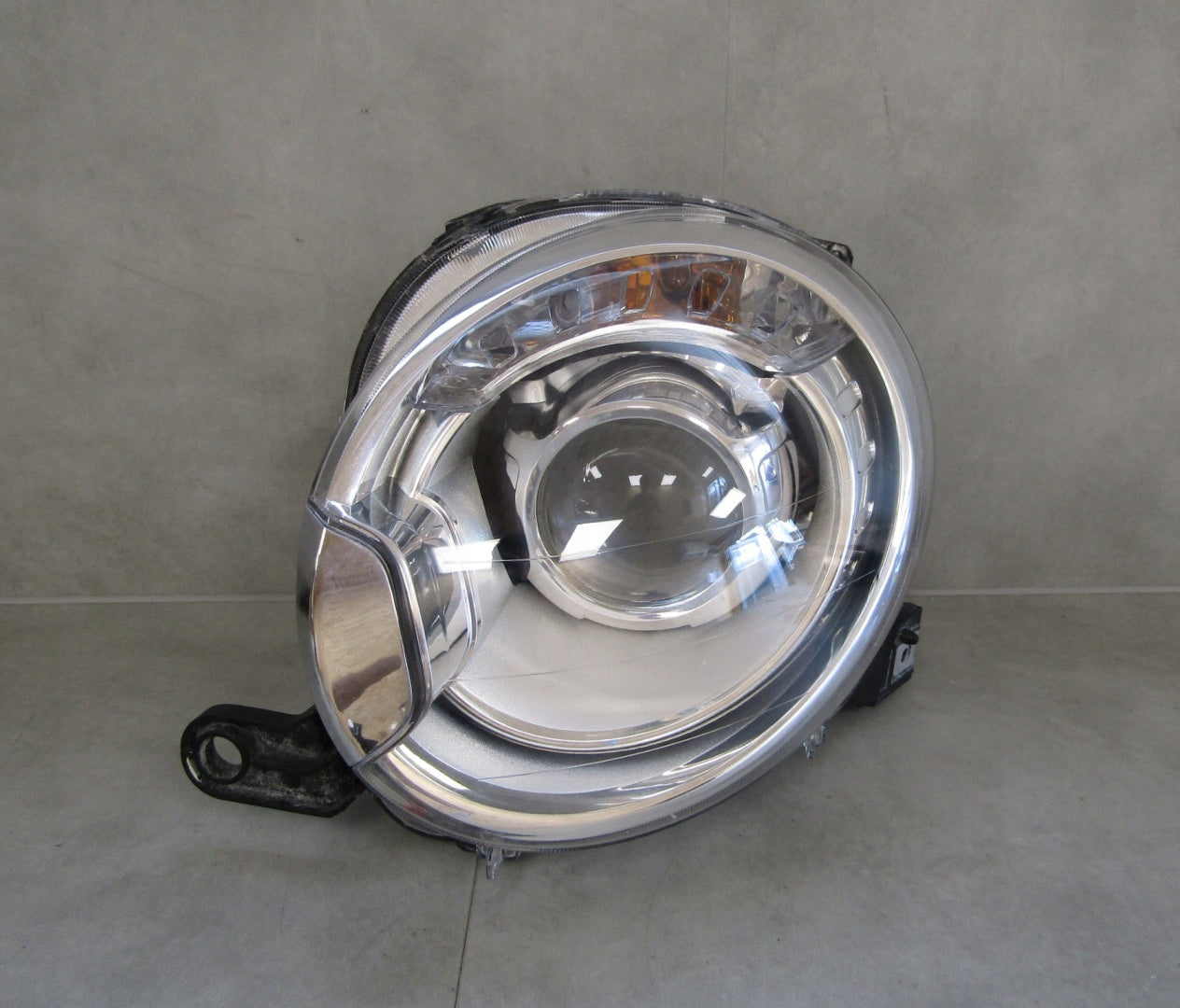 Front Headlight Fiat 500 XENON 07-15 LH