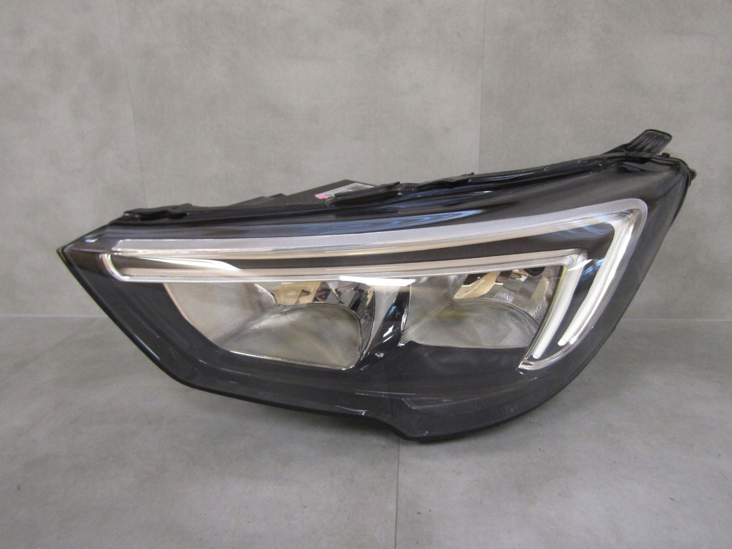 Opel Crossland X Headlight 17-20 LH LEFT 13467967