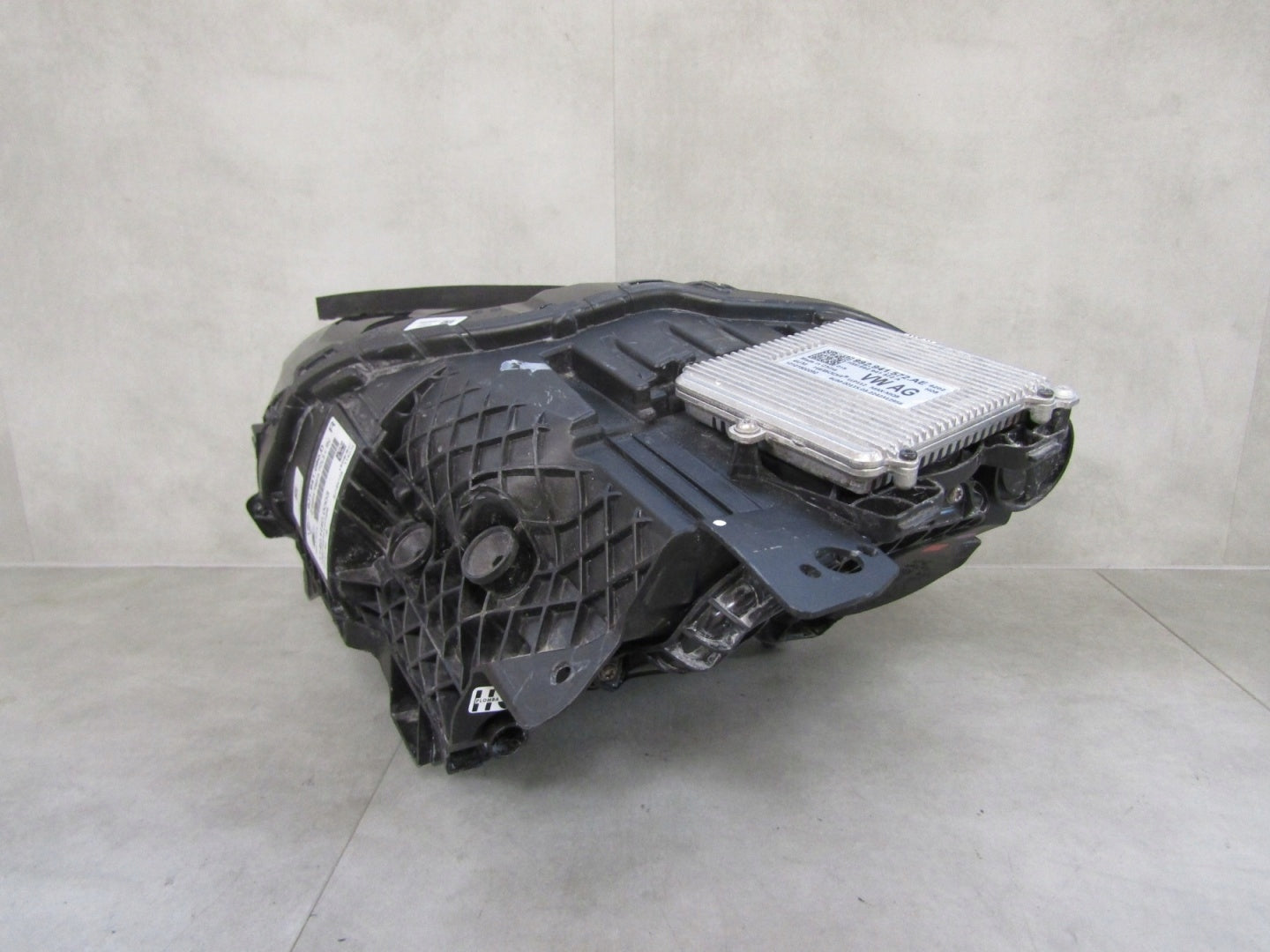 Porsche Taycan 9J1 FULL LED MATRIX 19- RH RIGHT Headlight 9J1941060D