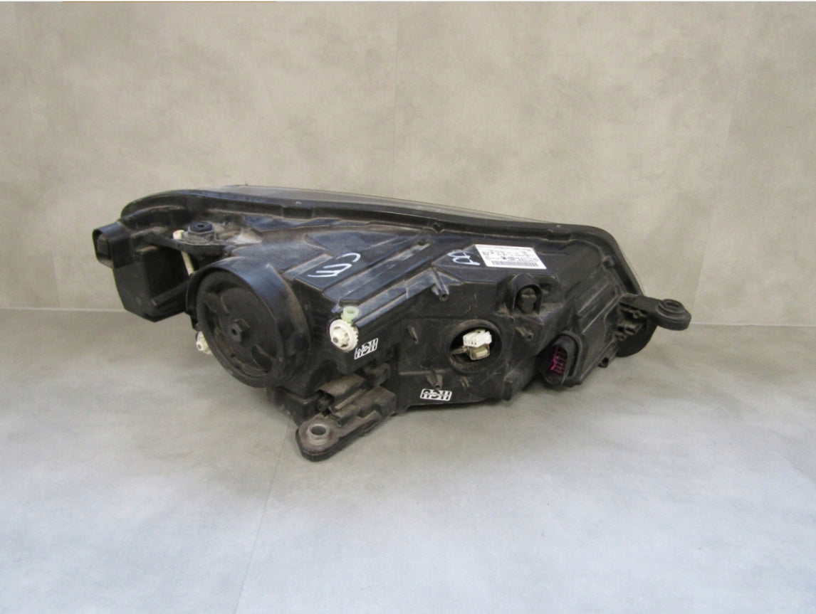 Front Lamp Skoda Superb 3 III 3V1 XENON SWIVELING 15-19 LH