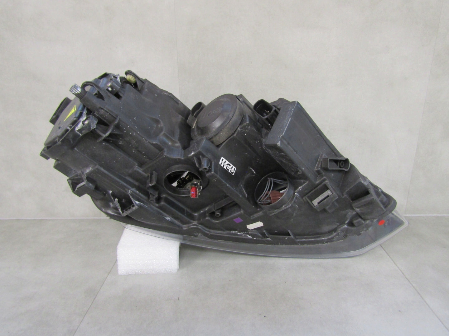 Front Headlight VW Polo 6R XENON NON-SWIVEL + LED 09-14 LH 6R1941031D