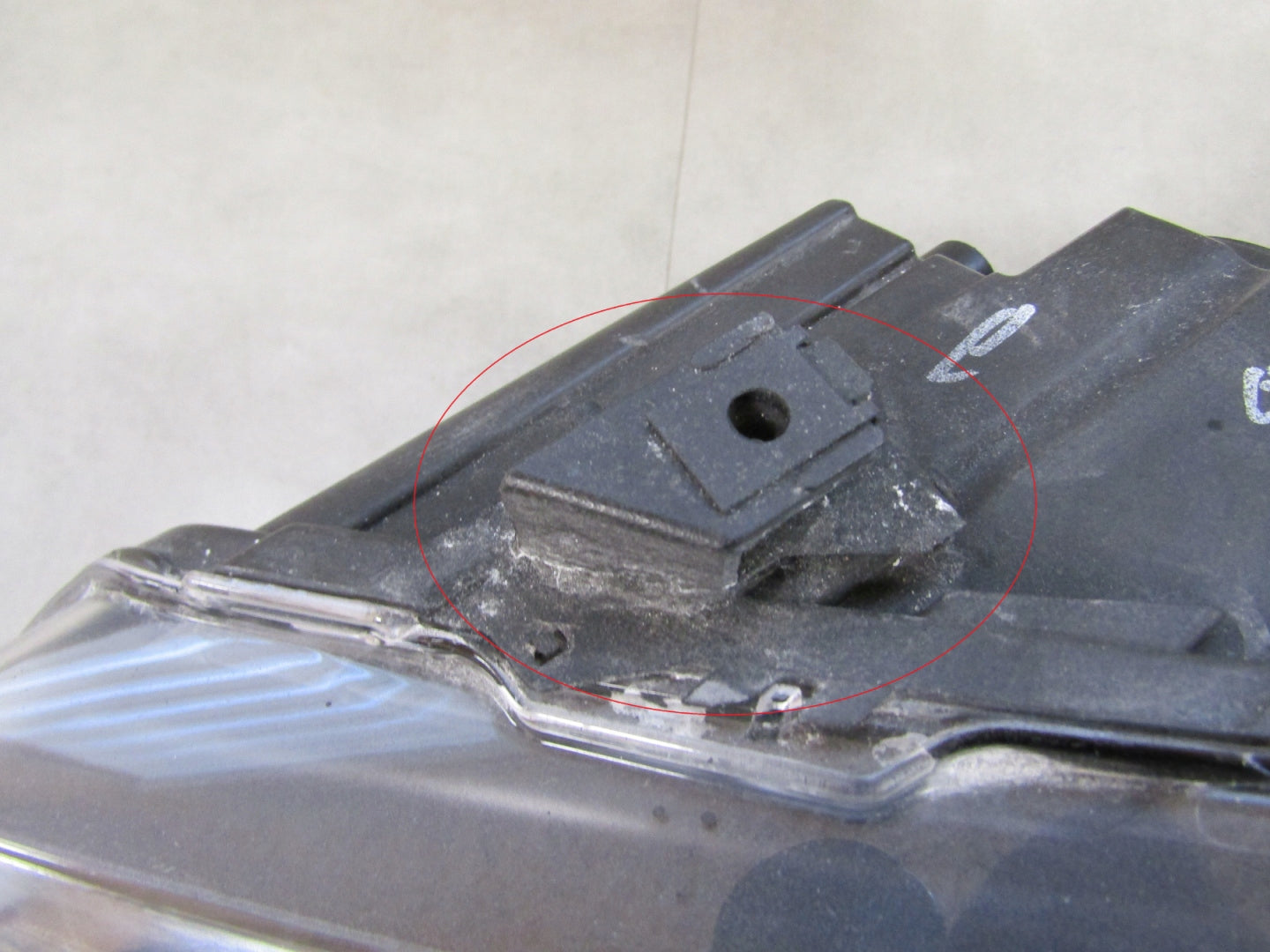 Front Headlight VW Polo 6R XENON NON-SWIVEL + LED 09-14 LH 6R1941031D