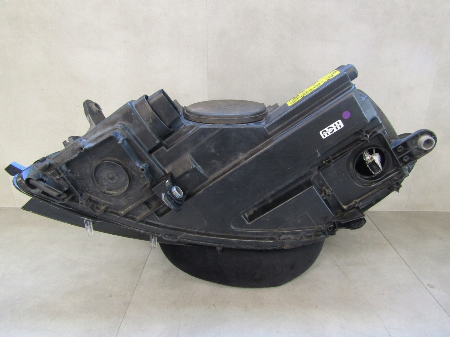 Front Lamp Volkswagen Passat CC LIFT XENON NON-SWIVELING WITHOUT LED 12-16 RH P