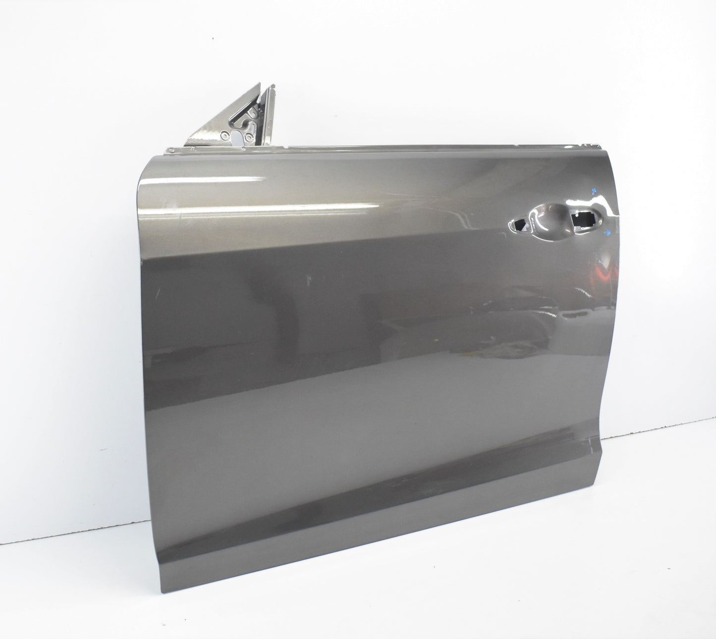 MASERATI GHIBLI LEFT FRONT DOOR ORG