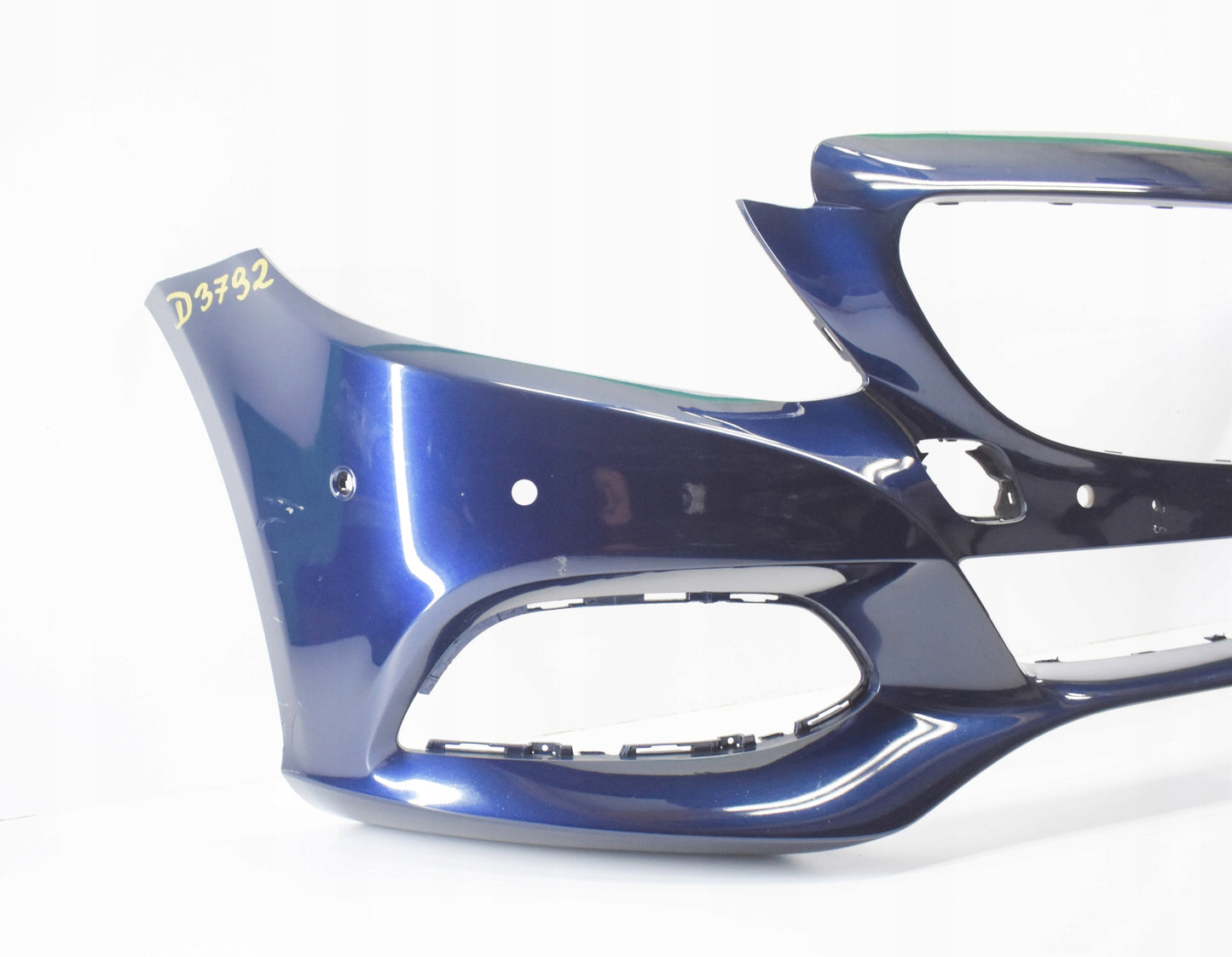 MERCEDES C-CLASS W205 FRONT BUMPER SUPER CONDITION ORG