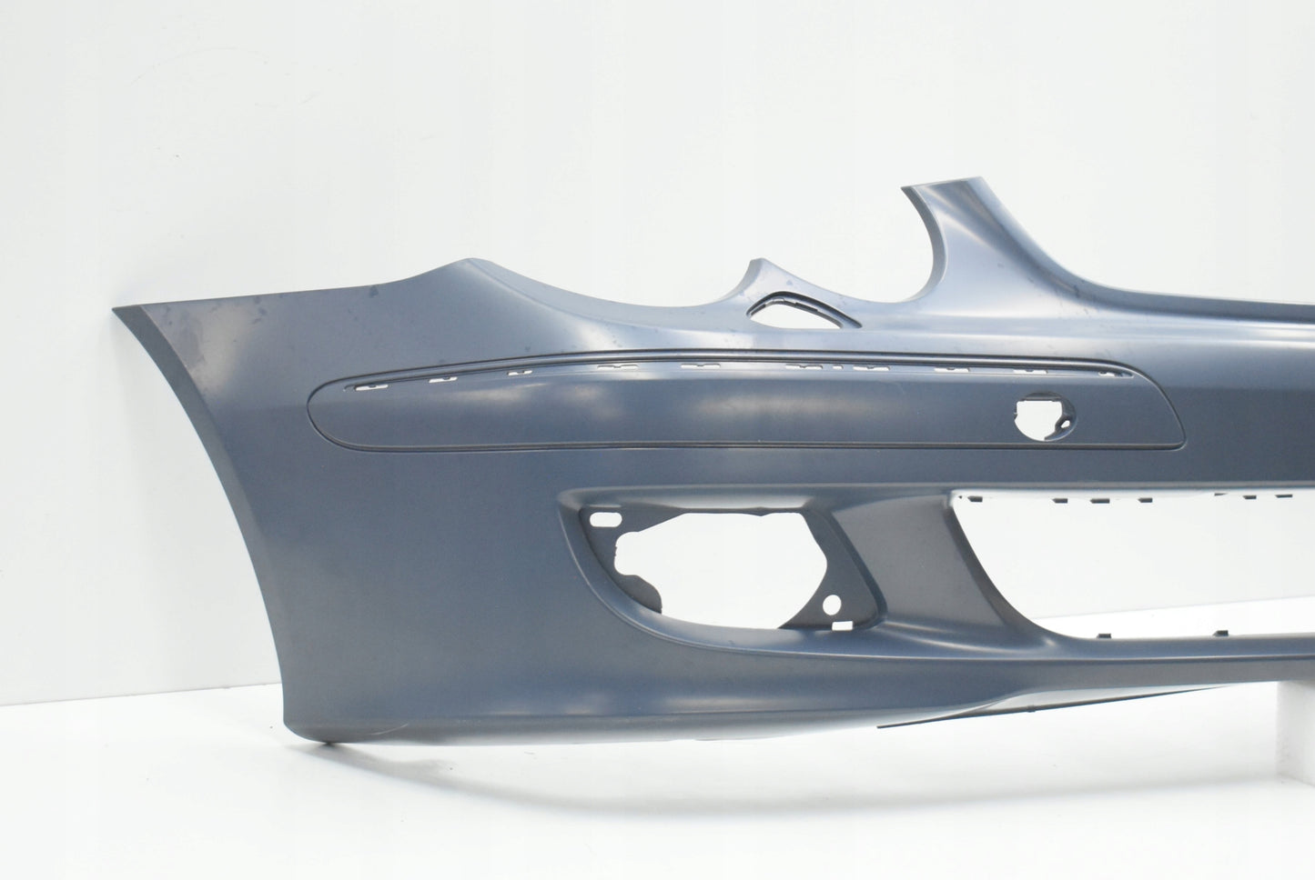 MERCEDES CLK W209 A209 LIFT FRONT BUMPER ORG NEW A2098853025