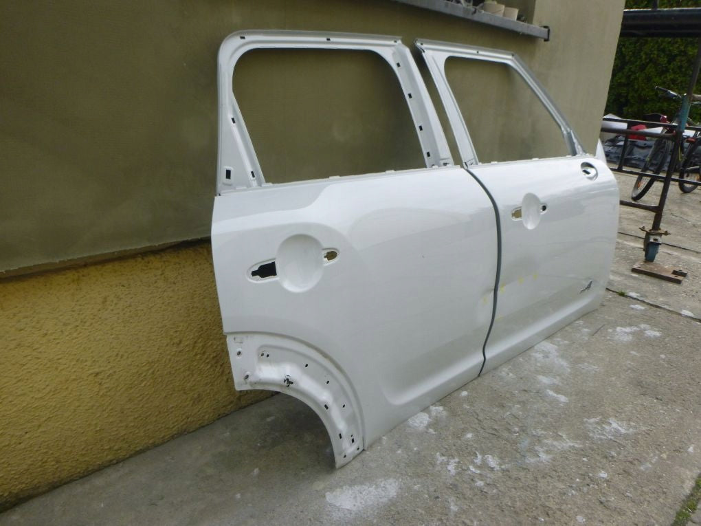 MINI COUNTRYMAN F60 REAR RIGHT DOOR