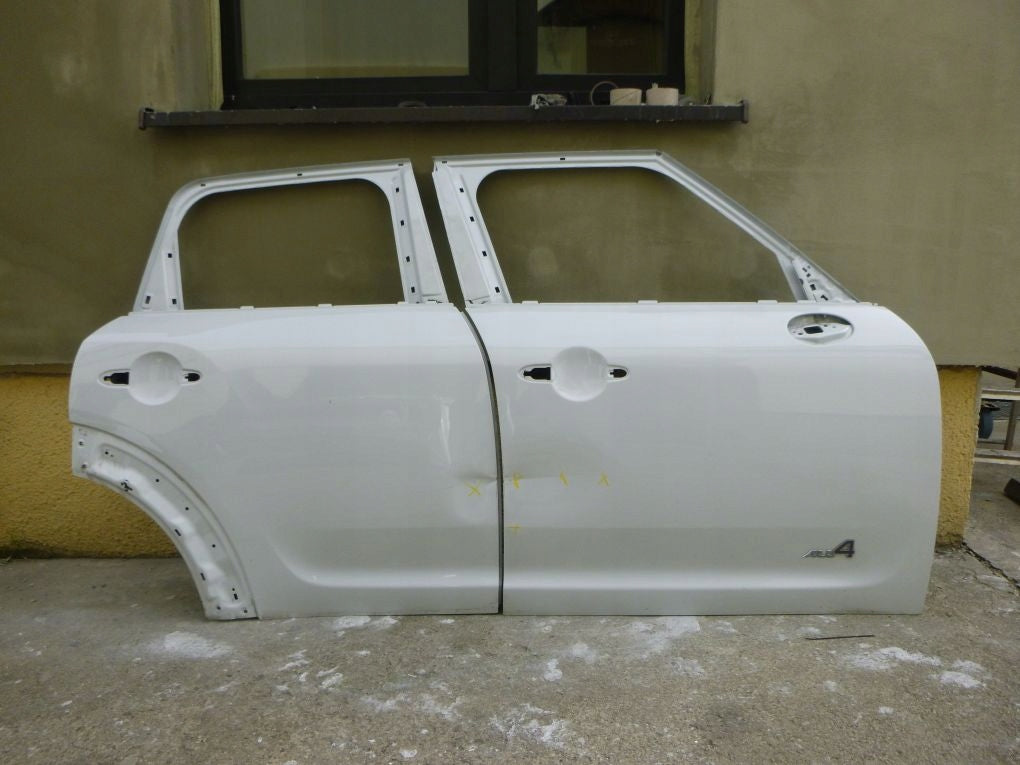 MINI COUNTRYMAN F60 REAR RIGHT DOOR