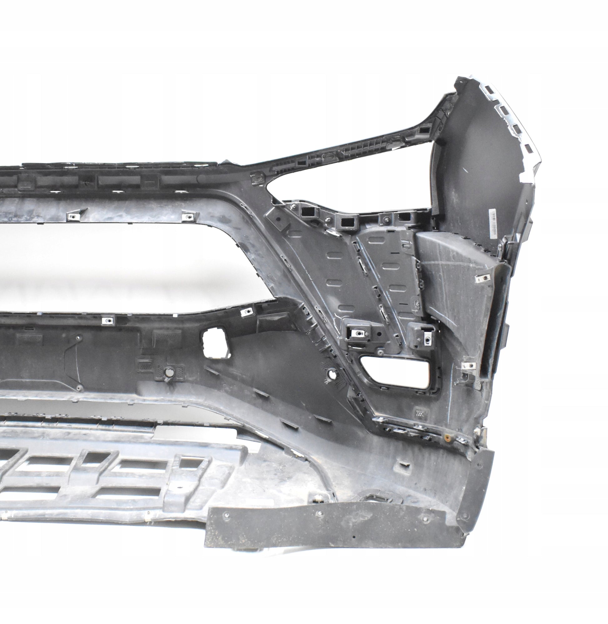 NIO ES8 FRONT BUMPER ORG 18+