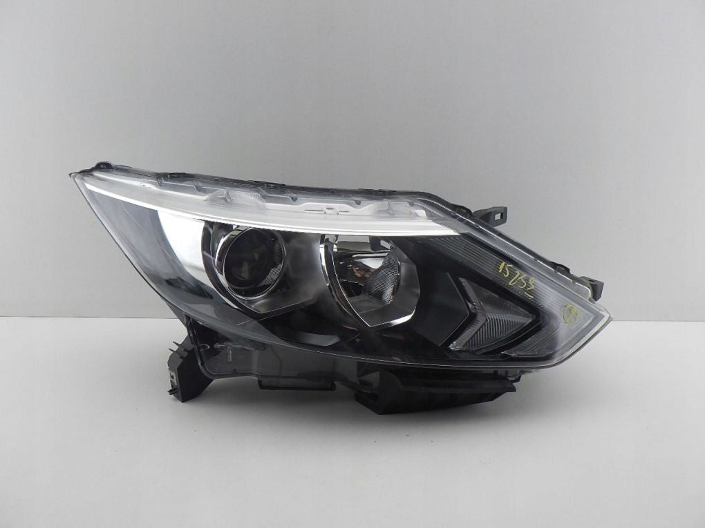 NISSAN QASHQAI II 2 J11 14- right front lamp