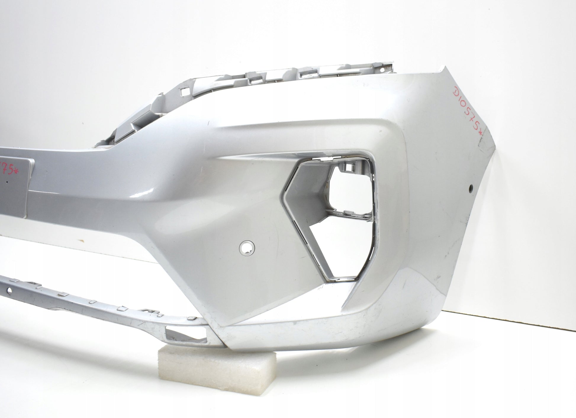 NISSAN TOWNSTAR FRONT BUMPER ORG