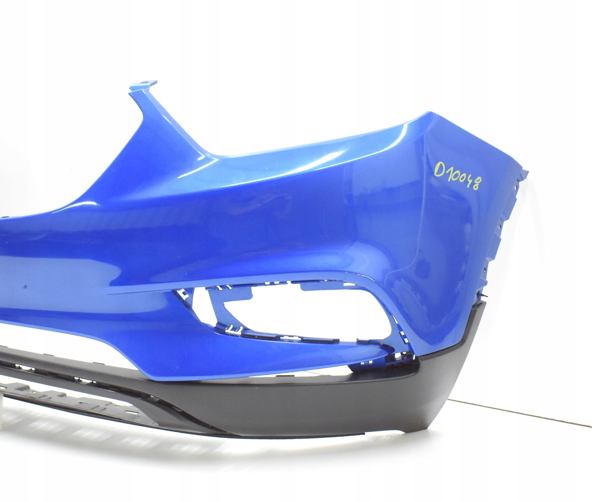 OPEL MOKKA X FRONT BUMPER ORIGINAL WITHOUT HOLES