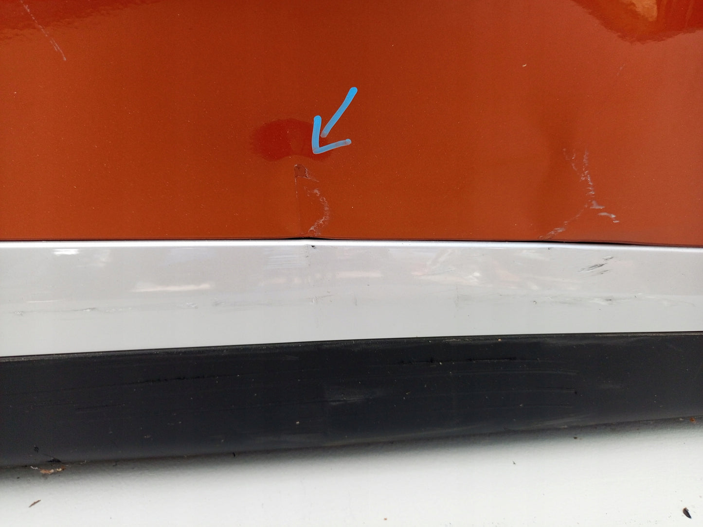 PEUGEOT 2008 II 2 2019- FRONT RIGHT DOOR