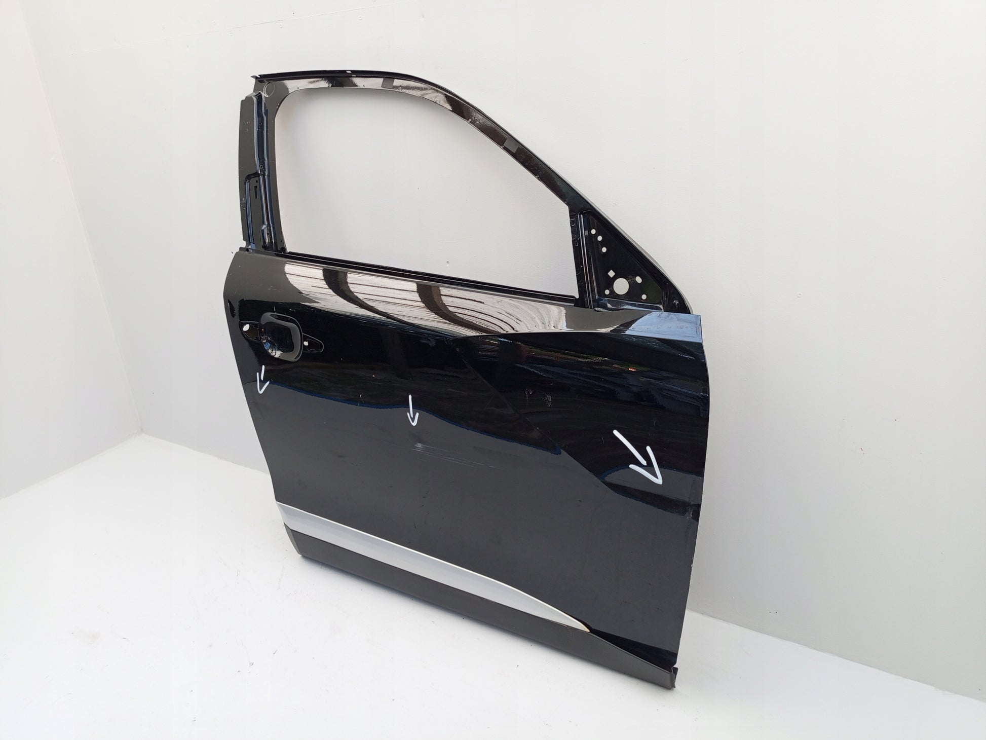 PEUGEOT 2008 II 2 2019- FRONT RIGHT DOOR