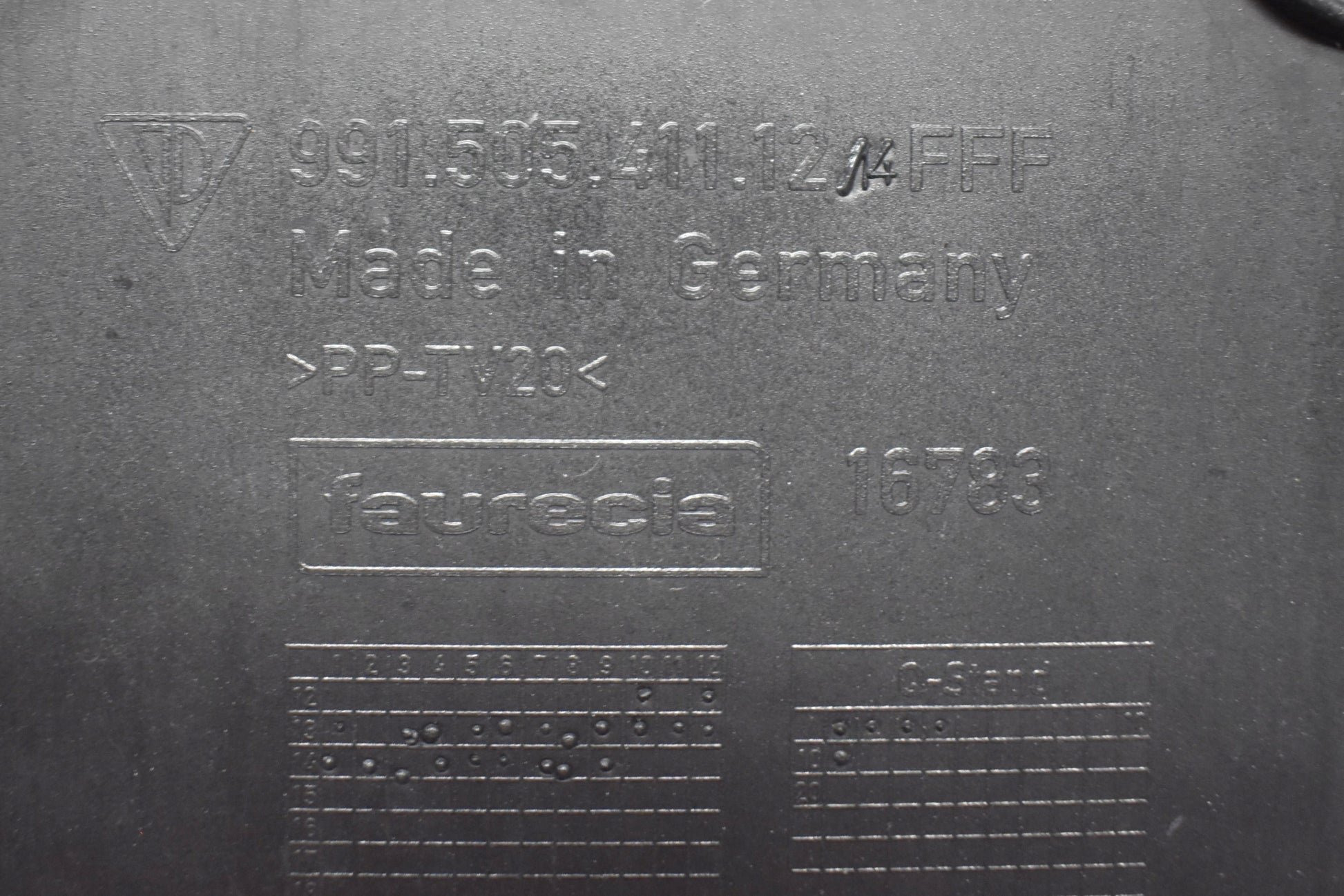 PORSCHE CARRERA 911 TURBO S REAR BUMPER ORG