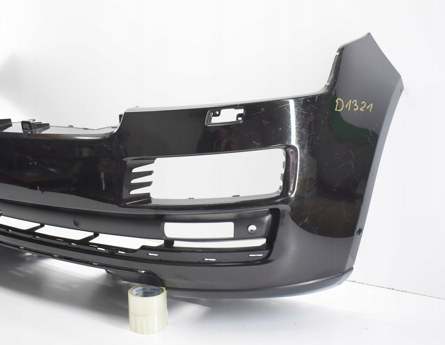 RANGE ROVER VOGUE FRONT BUMPER SUPER CONDITION 13+ ORG