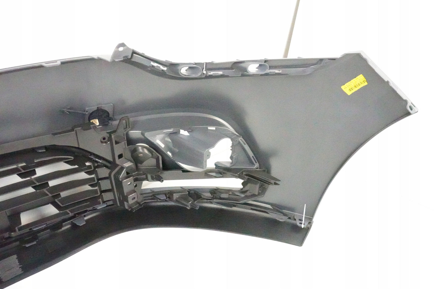 RENAULT CLIO IV 4 GT LIFT FACTORY NEW FRONT BUMPER ORIGINAL DEALERSHIP
