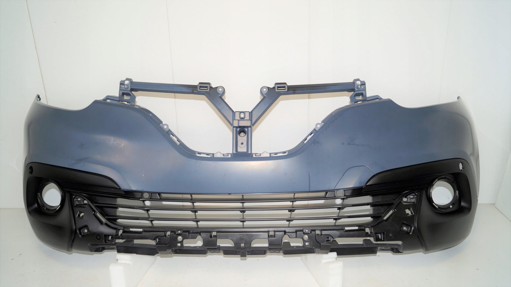RENAULT KADJAR 15-18 FACTORY NEW FRONT BUMPER FRONT 4 PDC OE ORIGINAL