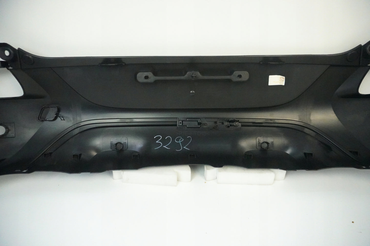 RENAULT KADJAR 15-18 FACTORY NEW REAR BUMPER 4 PDC ORIGINAL OE