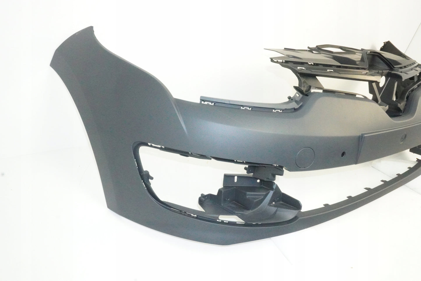 RENAULT MEGANE III 3 LIFT 13- FACTORY NEW FRONT BUMPER PDC ORIG