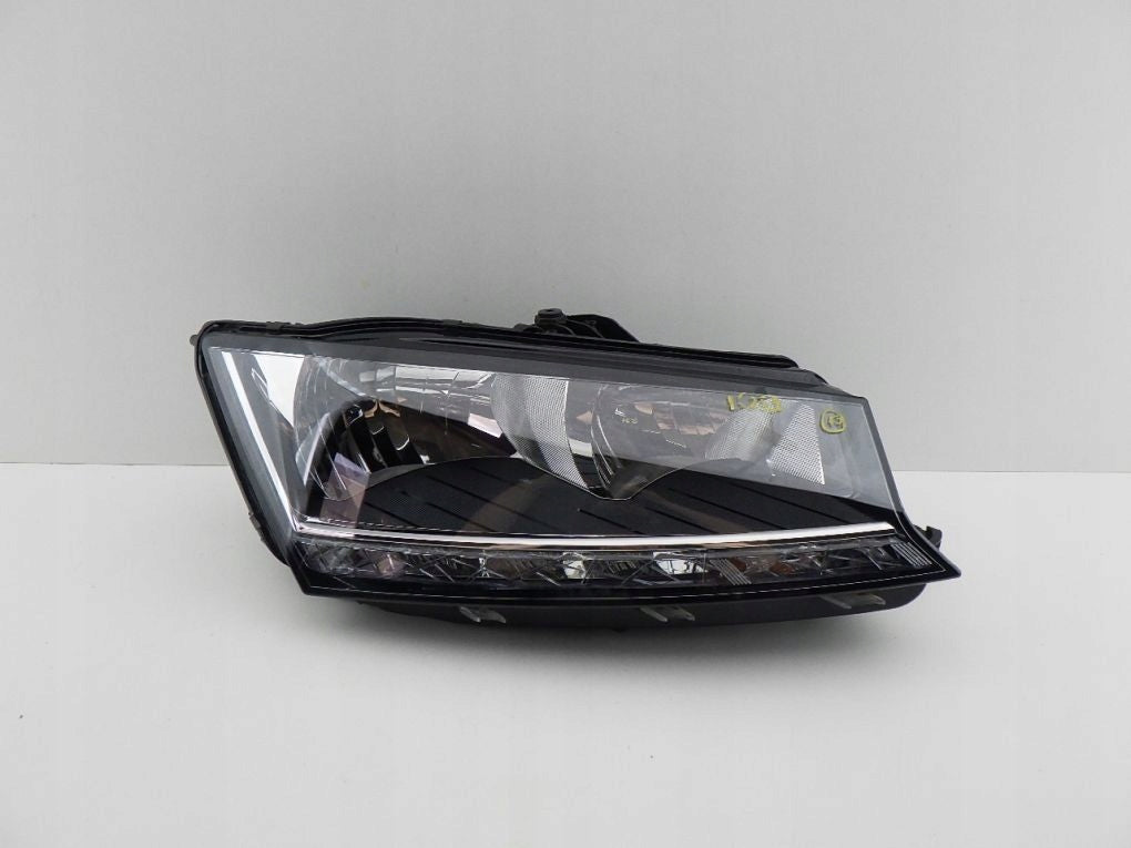 SKODA FABIA 3 III LIFT 6V1 18- Right Headlight