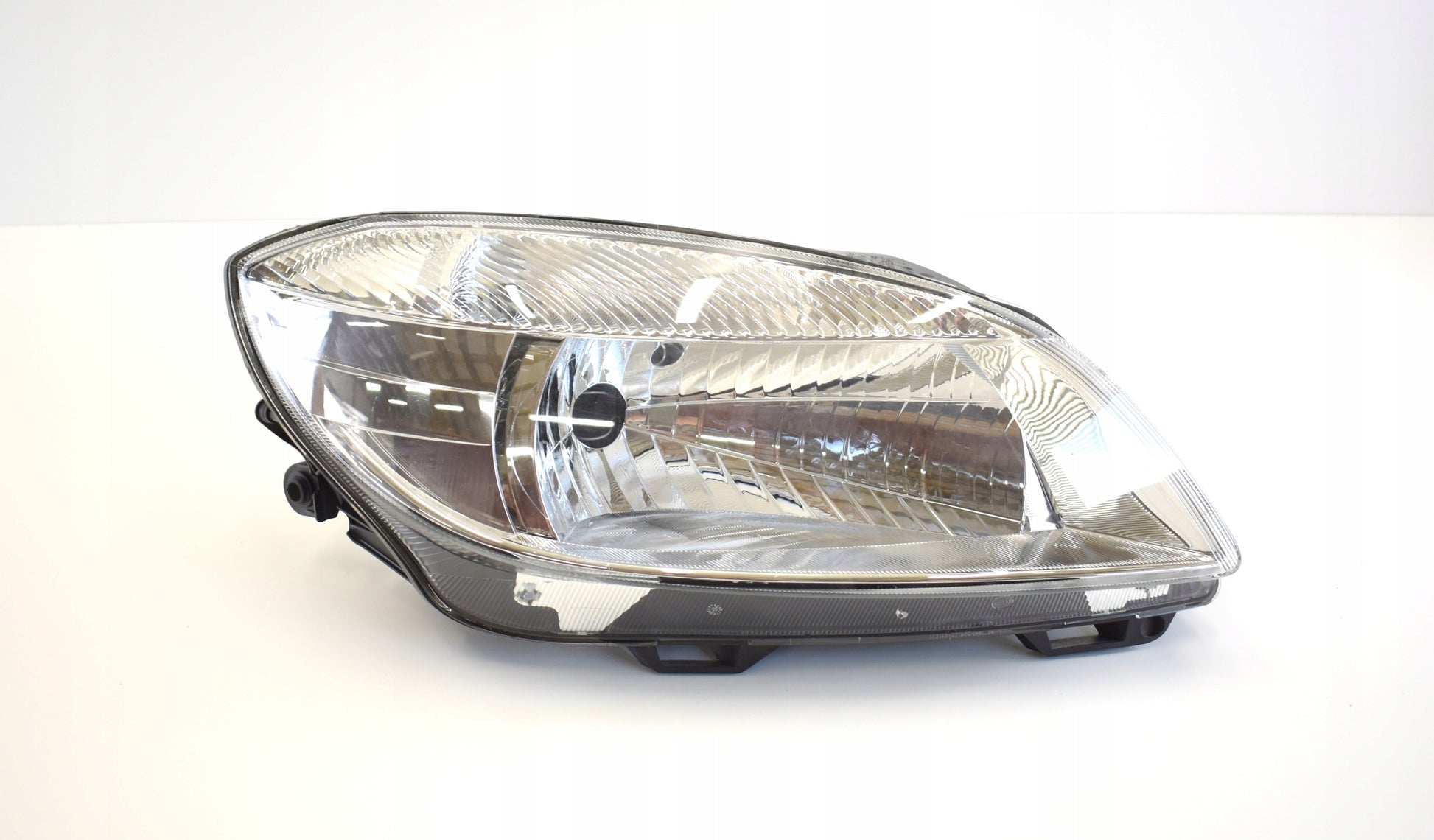SKODA FABIA II ROOMSTER 5J HEADLIGHT RIGHT FRONT ORIGINAL NEW