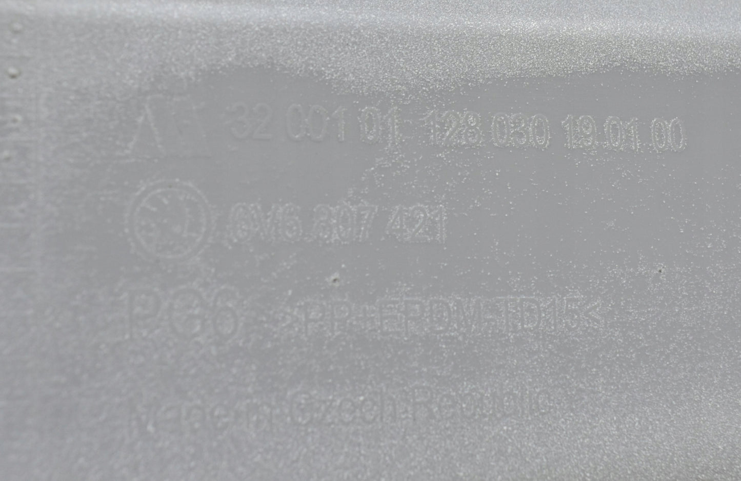 SKODA FABIA III 6V6 MONTE CARLO PARA-CHOQUES TRASEIRO ORIGINAL! HB