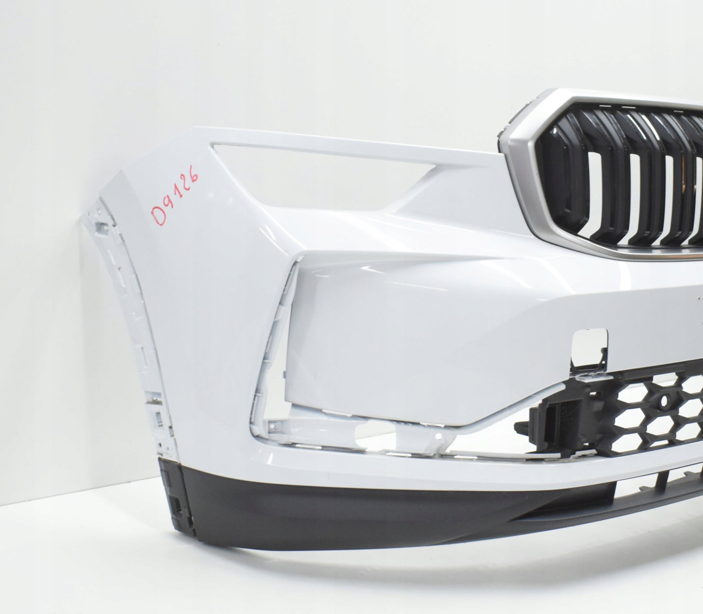 SKODA KODIAQ II 57H Original Front Bumper + Grill