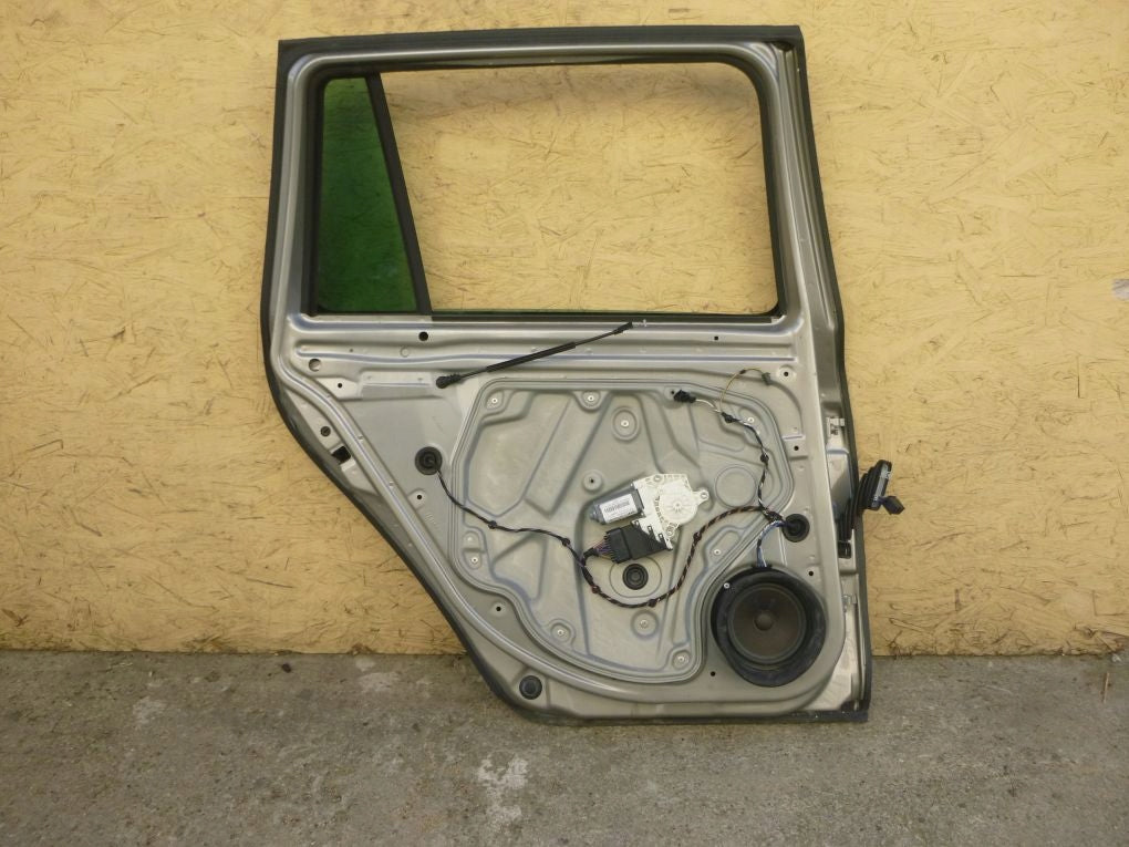 SKODA OCTAVIA II KOMBI REAR RIGHT LEFT DOORS