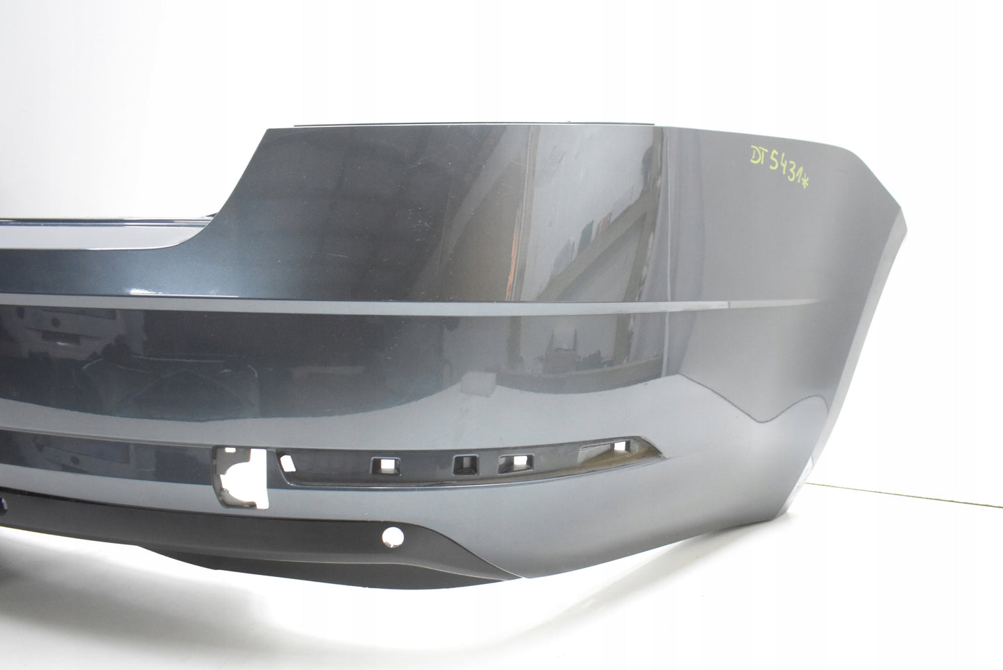 SKODA OCTAVIA III 5E5 LIFT REAR BUMPER SEDAN ORG + BOTTOM