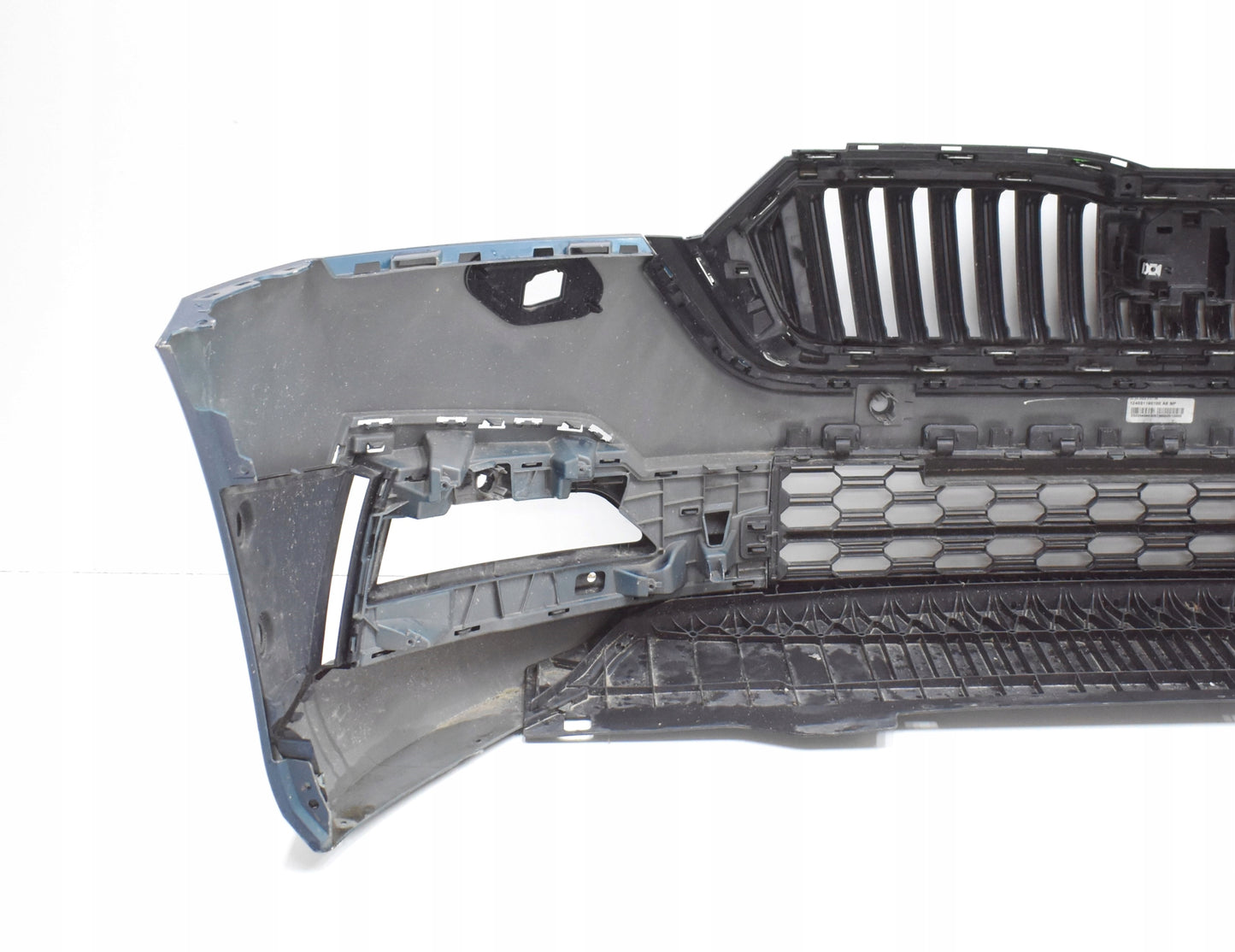 SKODA OCTAVIA IV 5E POHÄNDKAITSE ORIGINAAL + RESTID + ILUVÕRE