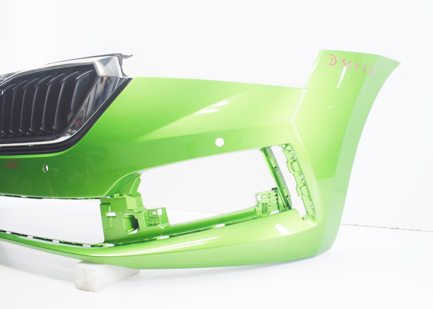 SKODA SCALA 657 ZDERZAK PRZÓD PRZEDNI ORG + GRILL