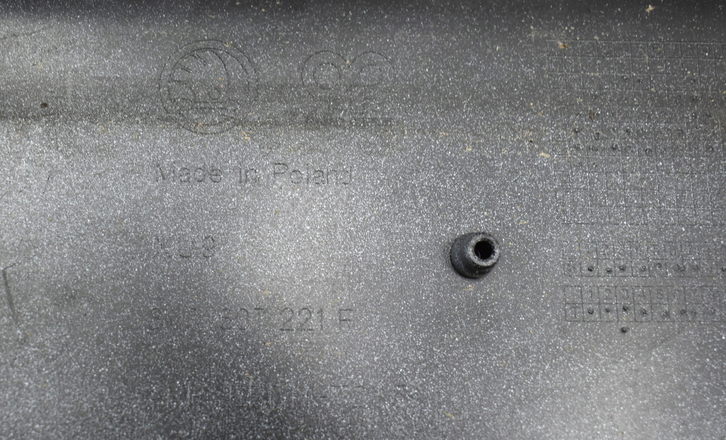 SKODA SUPERB III 3V LIFT FRONT BUMPER ORG