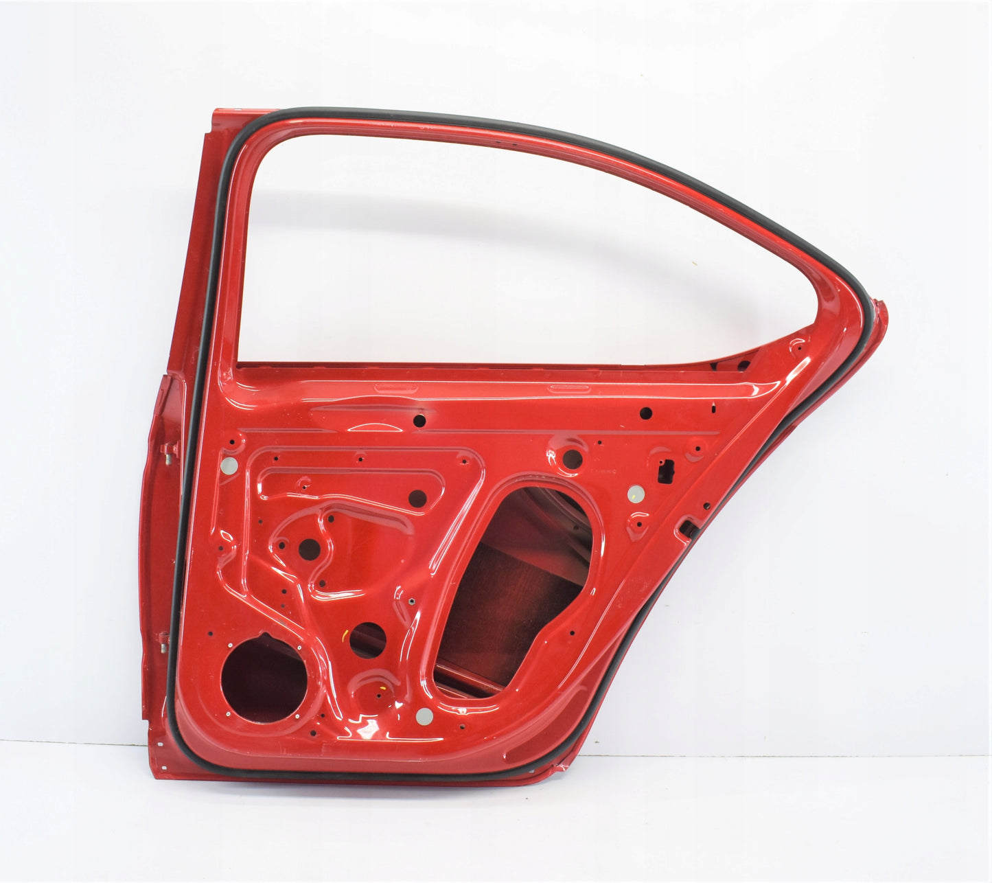 SKODA SUPERB III 3V5 REAR RIGHT DOOR ORG SEDAN