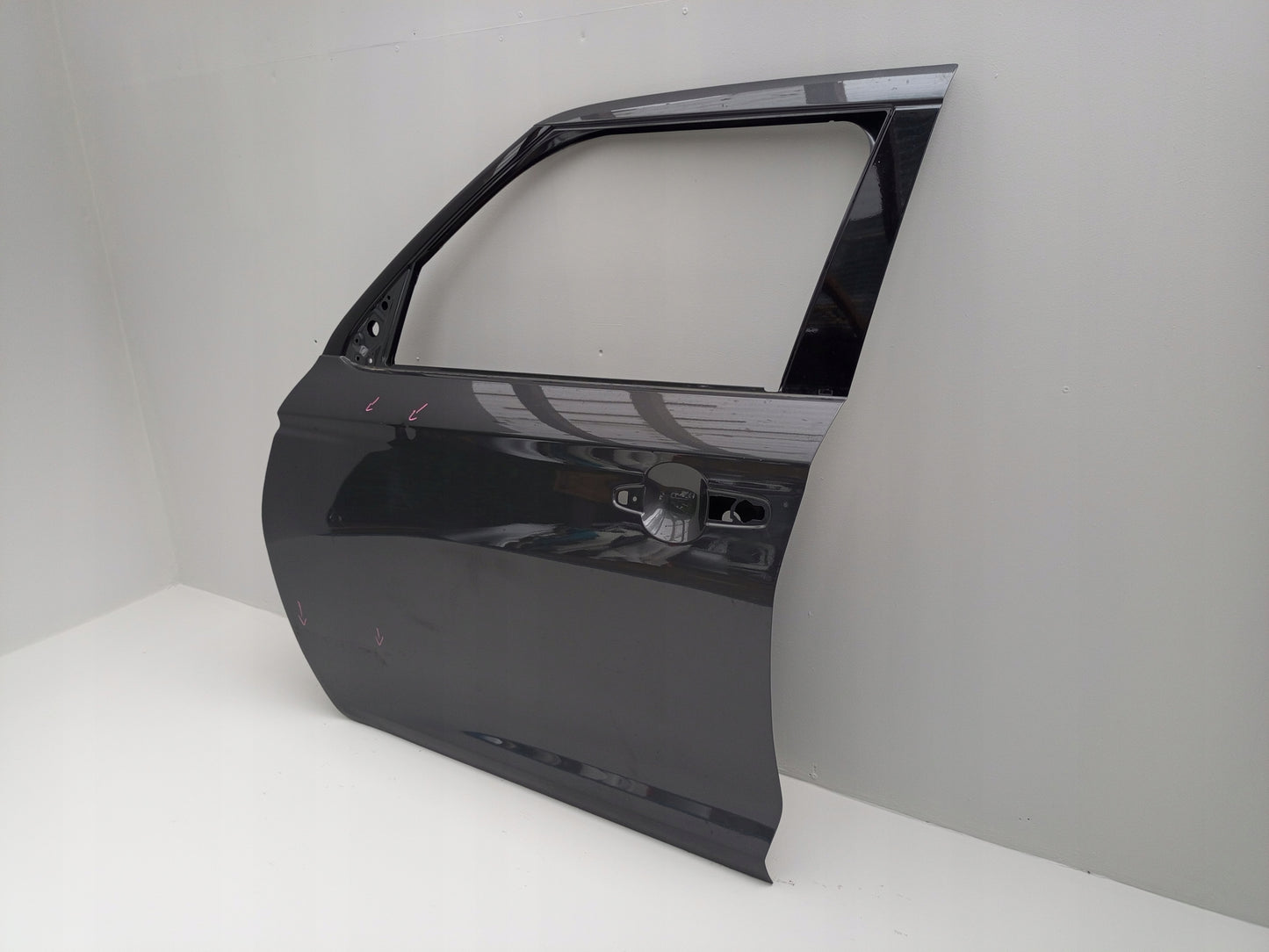 SUZUKI SWIFT VII MK9 2024- ETUVETOKÄÄN OVET VASEN ETUOVI VASEN