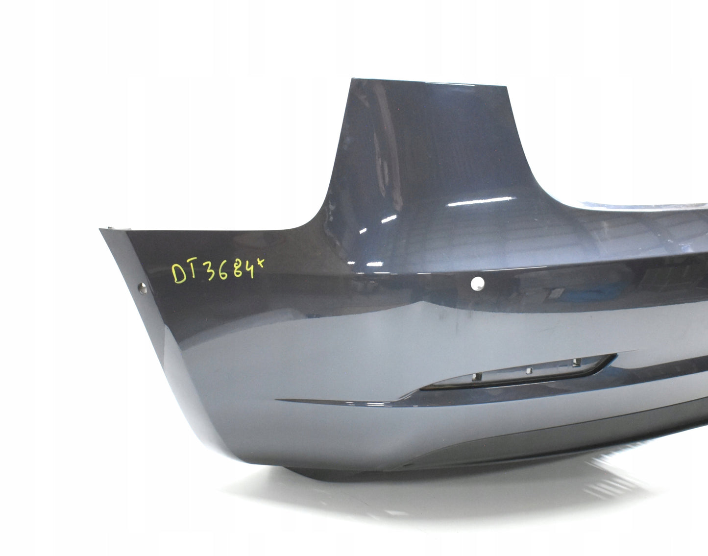 TESLA 3 MODEL 3 REAR BUMPER ORG + PLATE