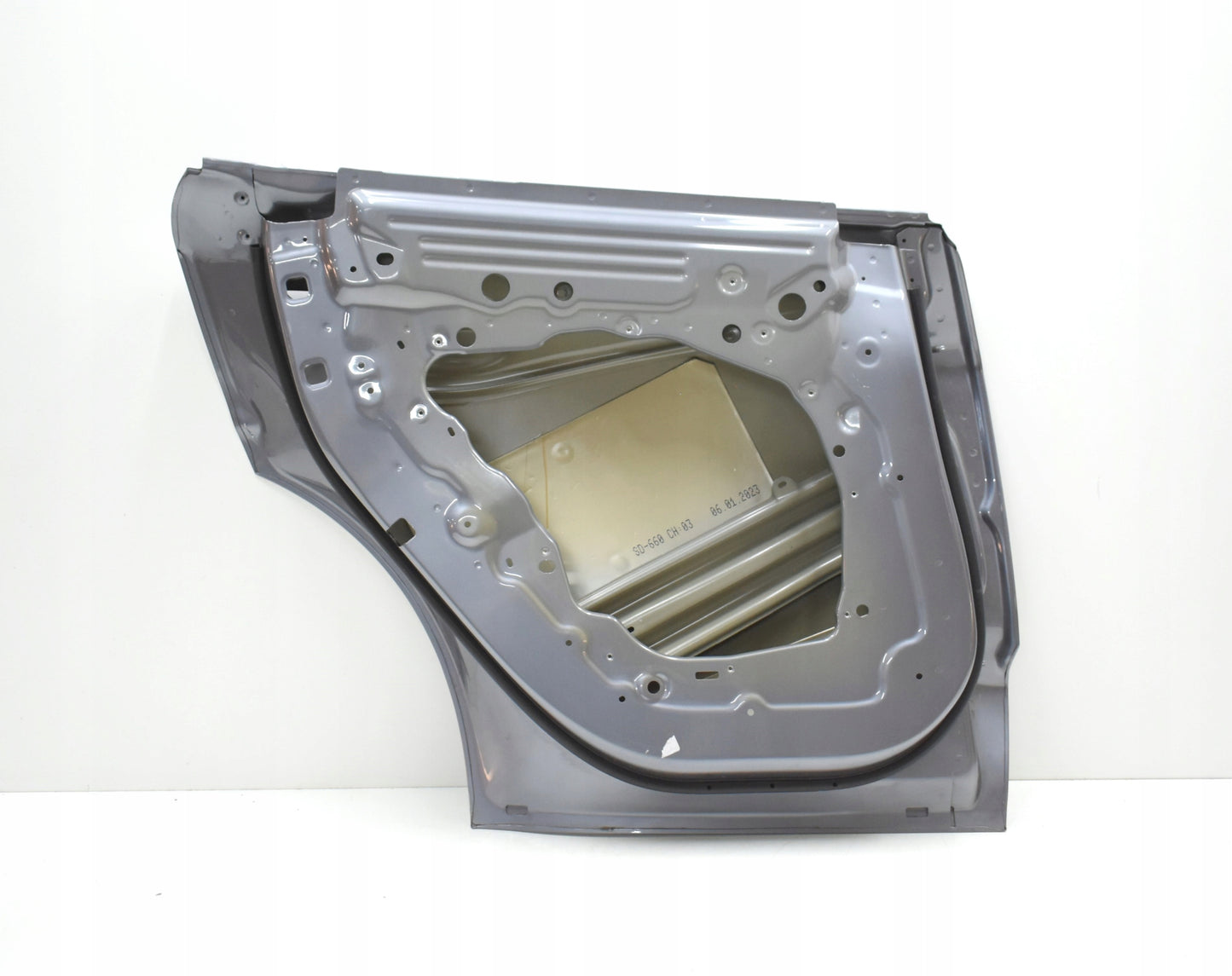 TESLA Y MODEL Y Kreiso Aizmugurējo Durvju Oriģināls