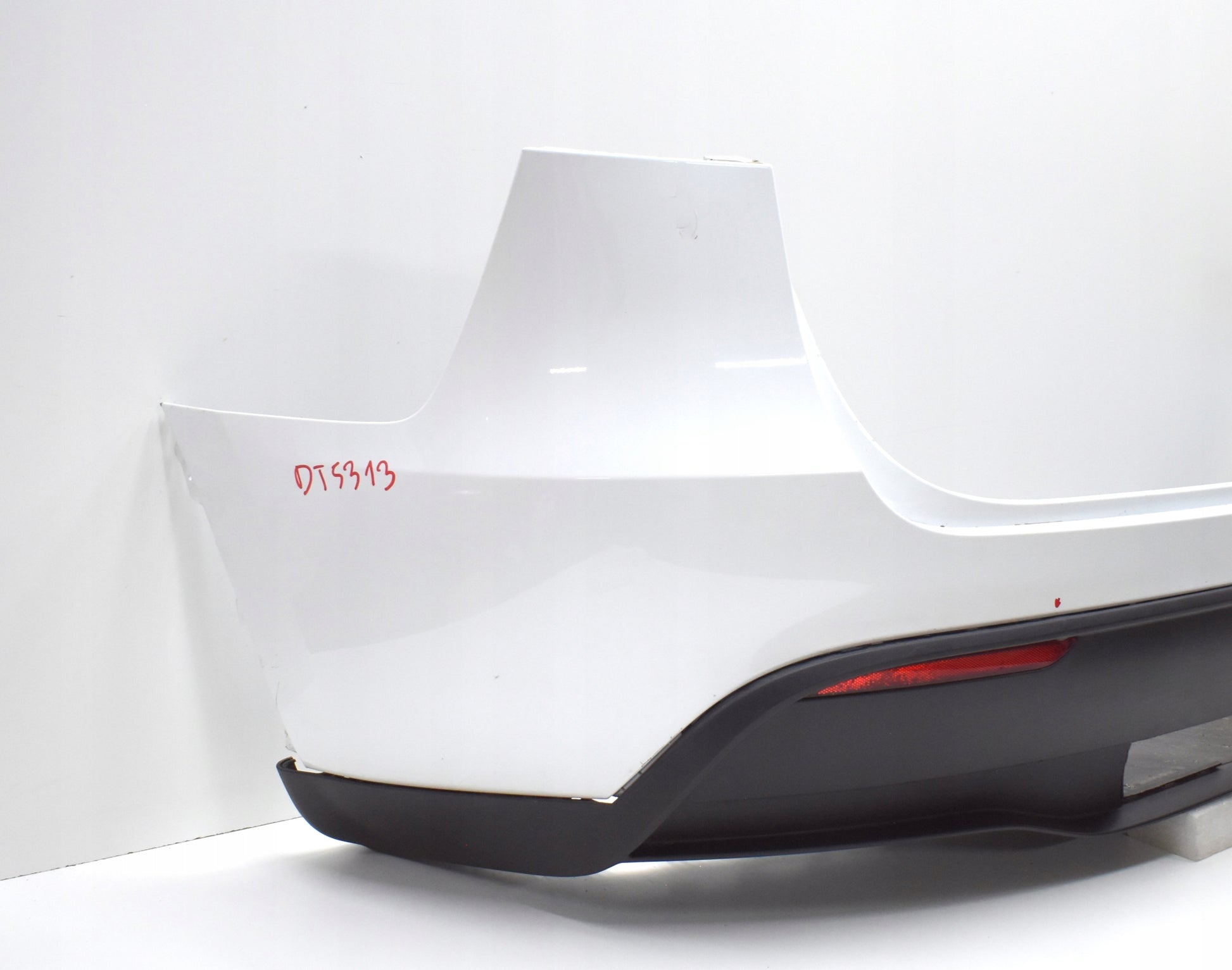 TESLA MODEL Y REAR BUMPER ORG + BOTTOM