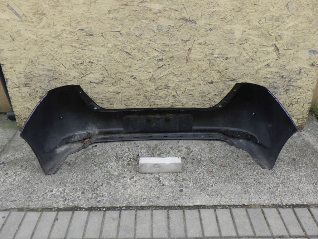TOYOTA AURIS II HB LIFT 15- 2015 Rear Bumper