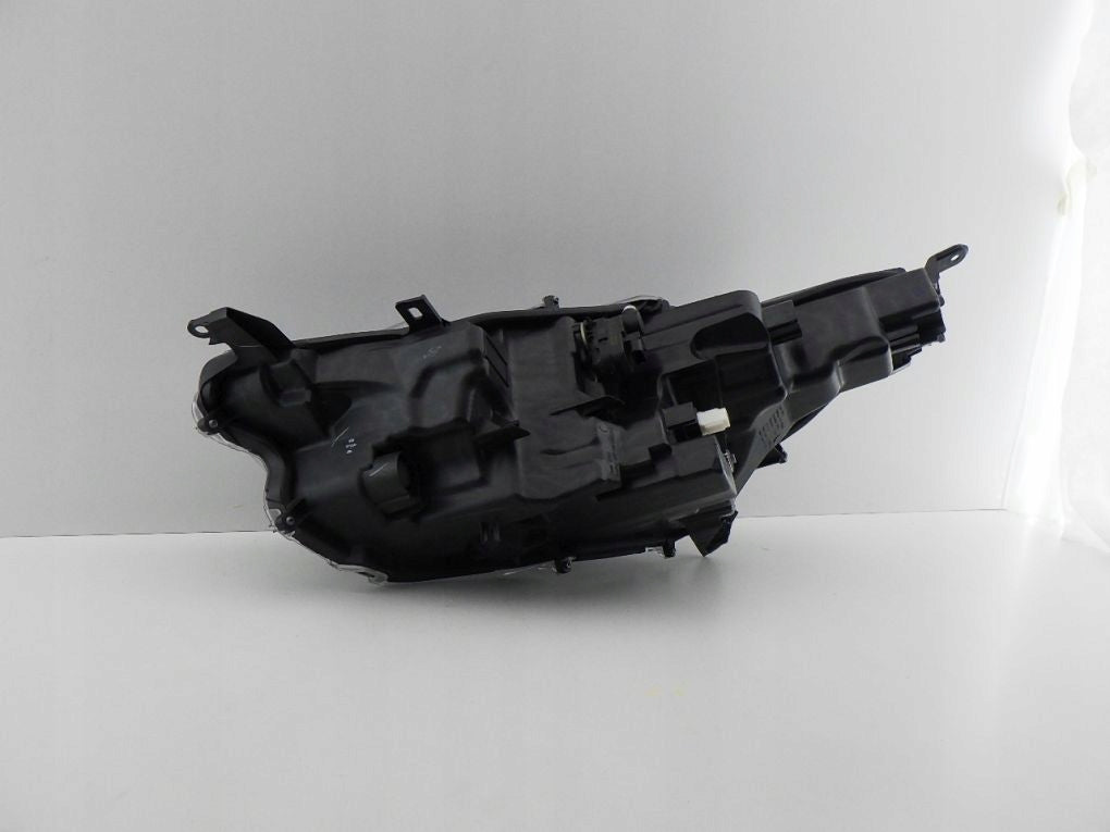 TOYOTA YARIS 4 IV P21 FULL LED 20- Right Headlight