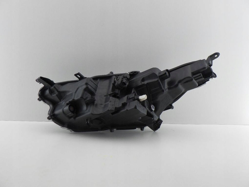 TOYOTA YARIS 4 IV P21 FULL LED 20- Right Headlight