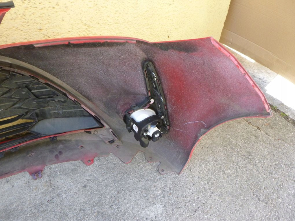 TOYOTA YARIS III LIFT IV 17- Front Bumper